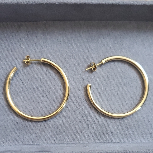 Mejuri Vermeil Tube Hoops - Picture 2 of 8